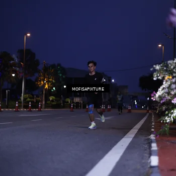 Runner Photo 5878481