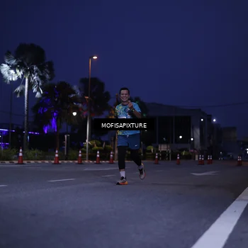 Runner Photo 5878499