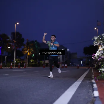 Runner Photo 5878543