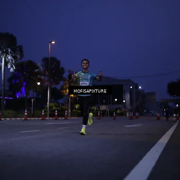 Runner Photo 5878585