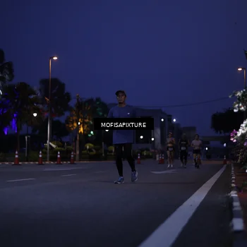Runner Photo 5878589
