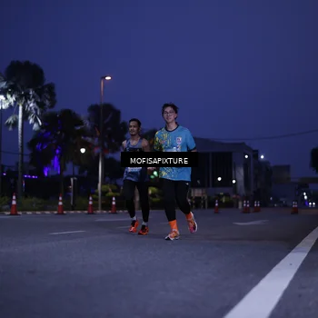 Runner Photo 5878609
