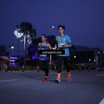Runner Photo 5878611