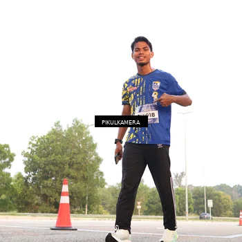 Runner Photo 5878624
