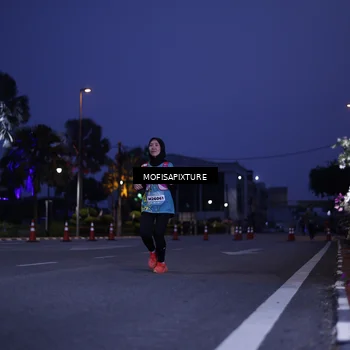 Runner Photo 5878636