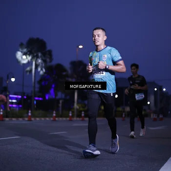 Runner Photo 5878650