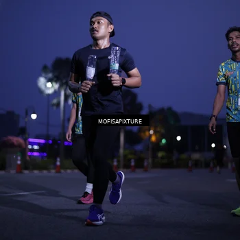 Runner Photo 5878709