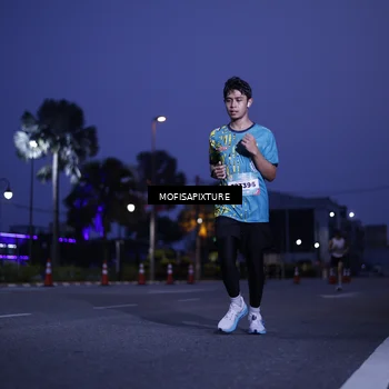 Runner Photo 5878728