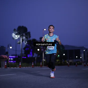 Runner Photo 5878737