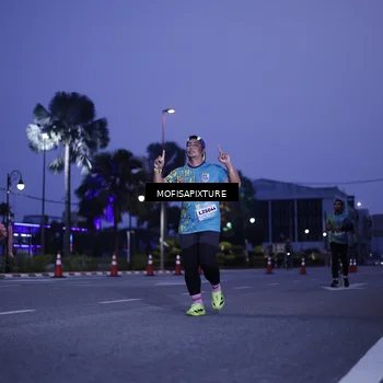 Runner Photo 5878765