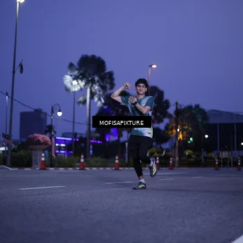 Runner Photo 5878775