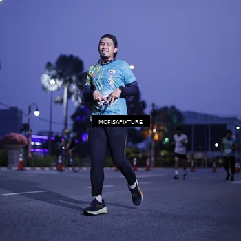 Runner Photo 5878783