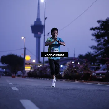 Runner Photo 5878823