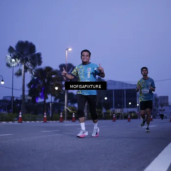 Runner Photo 5878846