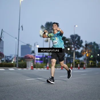 Runner Photo 5878933