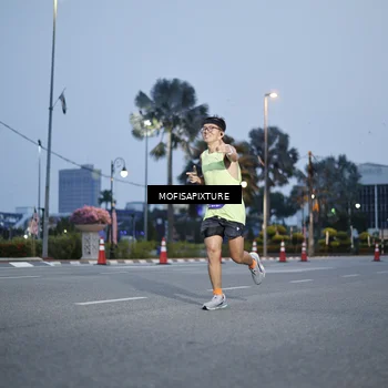 Runner Photo 5878935