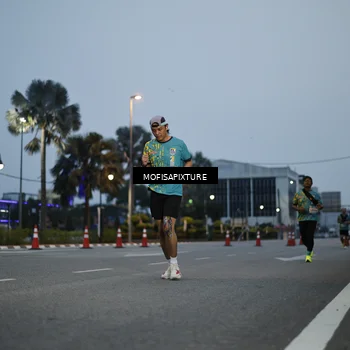 Runner Photo 5878969