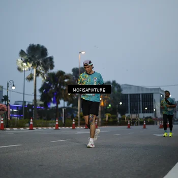 Runner Photo 5878970