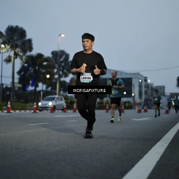 Runner Photo 5878986
