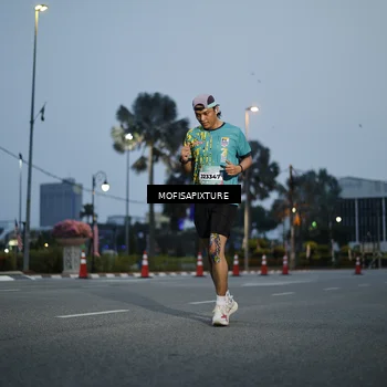 Runner Photo 5878990