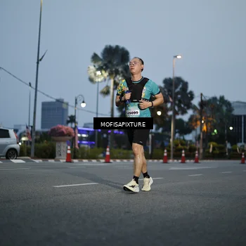 Runner Photo 5878996