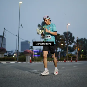 Runner Photo 5879007