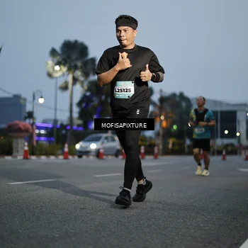 Runner Photo 5879010