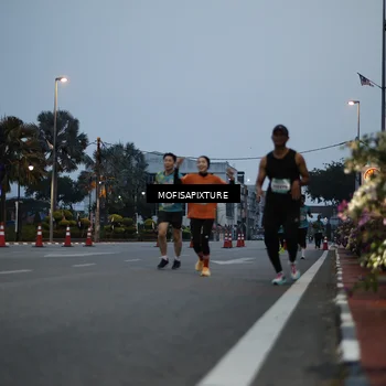 Runner Photo 5879026