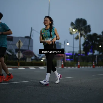 Runner Photo 5879045