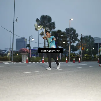 Runner Photo 5879047