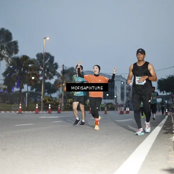 Runner Photo 5879049