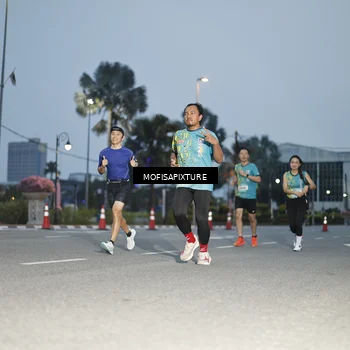 Runner Photo 5879050