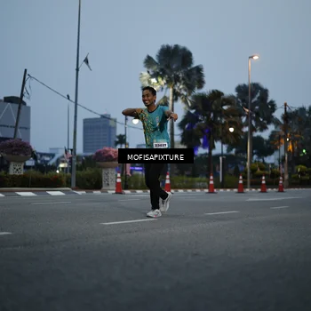 Runner Photo 5879051