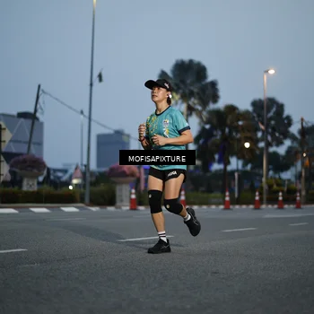 Runner Photo 5879062