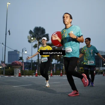 Runner Photo 5879080