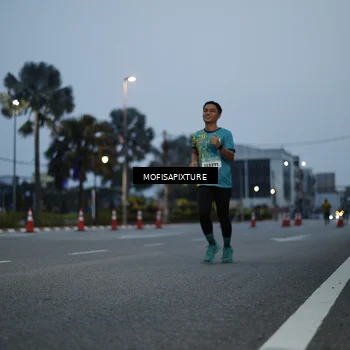 Runner Photo 5879086