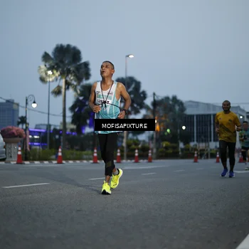Runner Photo 5879095