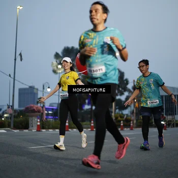 Runner Photo 5879096