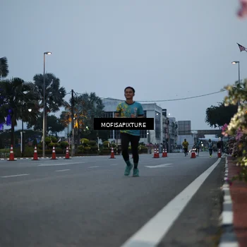 Runner Photo 5879097