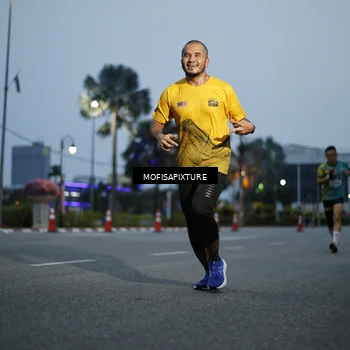 Runner Photo 5879101