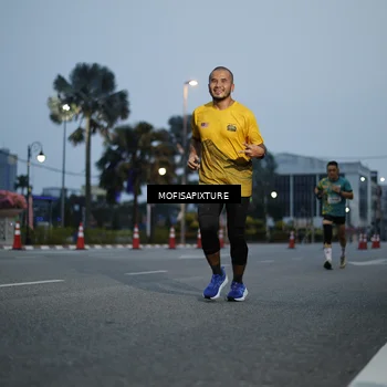 Runner Photo 5879102