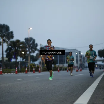 Runner Photo 5879126