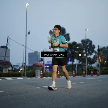 Runner Photo 5879127