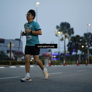 Runner Photo 5879132