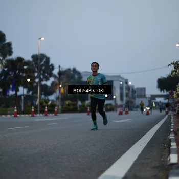 Runner Photo 5879136