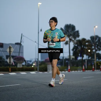 Runner Photo 5879138