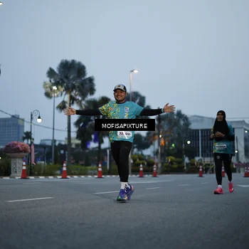 Runner Photo 5879152