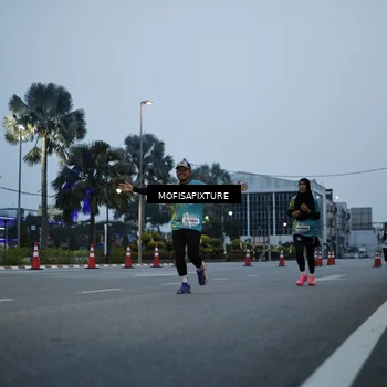 Runner Photo 5879157