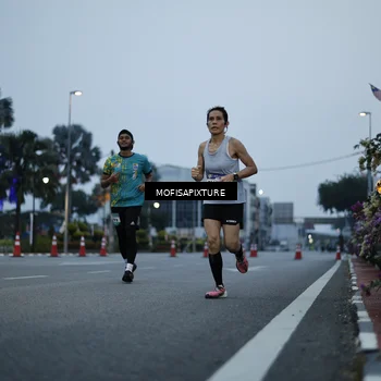 Runner Photo 5879179