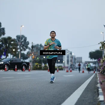 Runner Photo 5879182